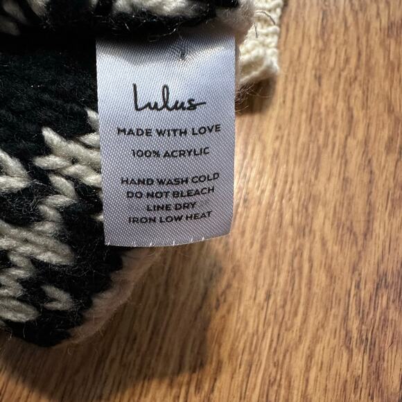 Lulu’s cream black mountain crest button up sweater knit vest size XS v neck - Picture 5 of 8